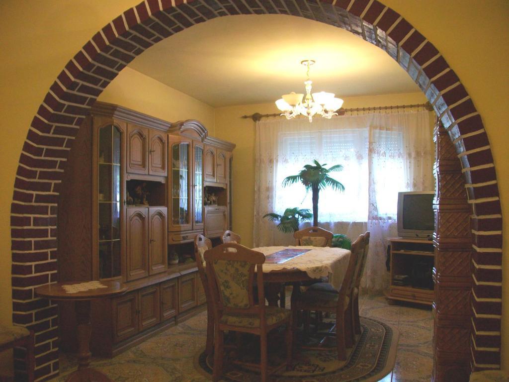Pensiunea Covaciu Vadu Izei Bagian luar foto